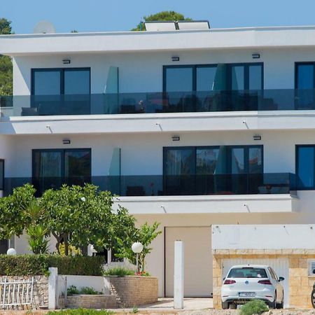 Hotel Paradise Punta Nečujam 外观 照片