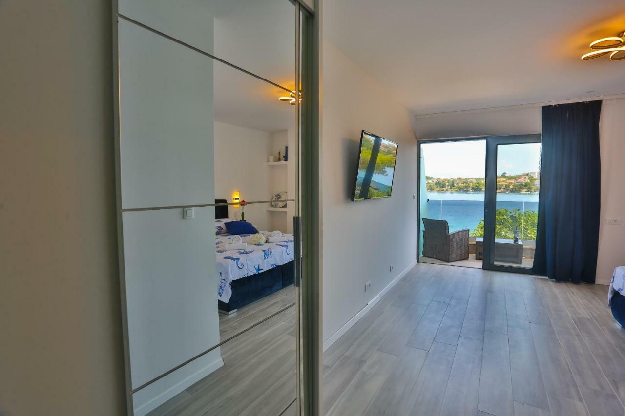 Hotel Paradise Punta Nečujam 外观 照片