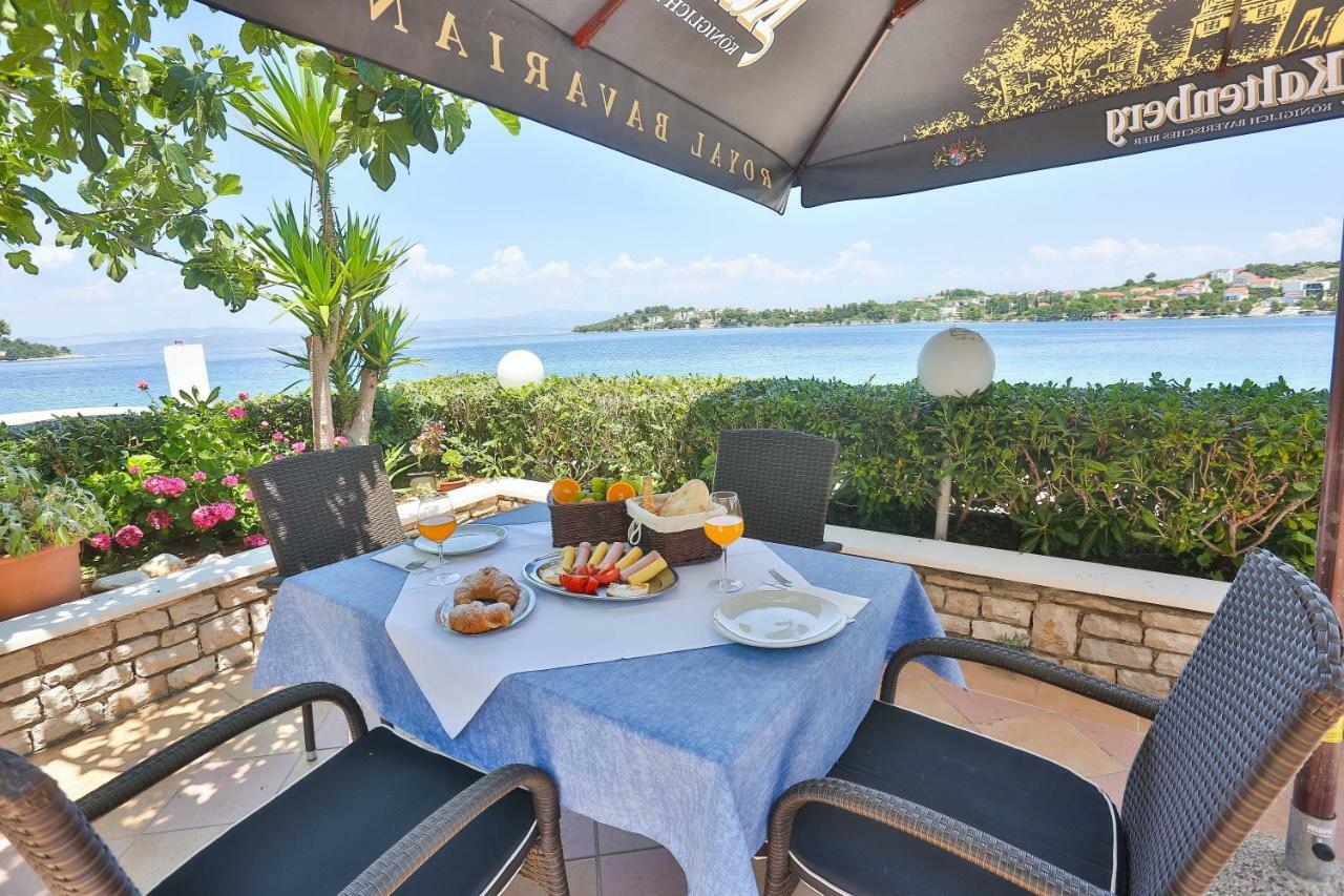 Hotel Paradise Punta Nečujam 外观 照片